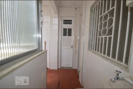 Apartamento para alugar com 155m², 3 quartos e 1 vagaÁrea de Serviço