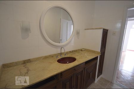Apartamento para alugar com 155m², 3 quartos e 1 vagaBanheiro 