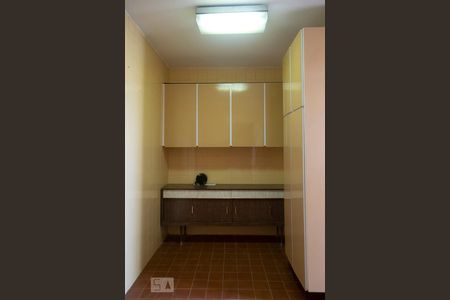 Apartamento à venda com 110m², 3 quartos e 2 vagasCOZINHA