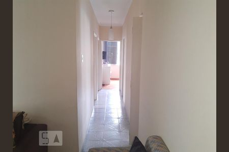 Apartamento para alugar com 96m², 3 quartos e 1 vaga Apartamento para alugar com 96m², 3 quartos e 1 vagaCorredor, vista da sala para os quartos