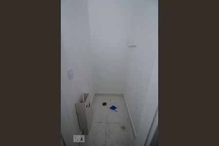 Casa de condomínio para alugar com 80m², 2 quartos e 1 vaga Casa de condomínio para alugar com 80m², 2 quartos e 1 vagaBanheiro terraço