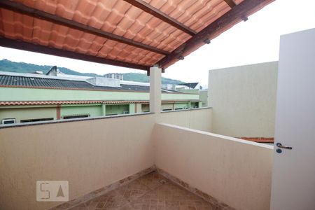 Casa de condomínio para alugar com 80m², 2 quartos e 1 vaga Casa de condomínio para alugar com 80m², 2 quartos e 1 vagaTerraço