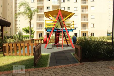 Playground de apartamento à venda com 2 quartos, 58m² em Jardim Tupanci, Barueri