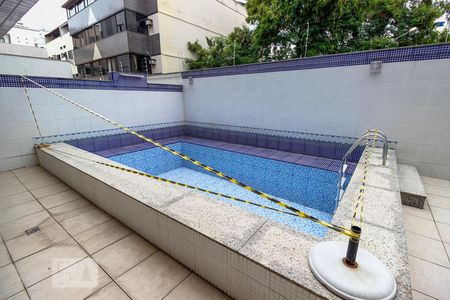 Apartamento para alugar com 320m², 3 quartos e 2 vagasPiscina