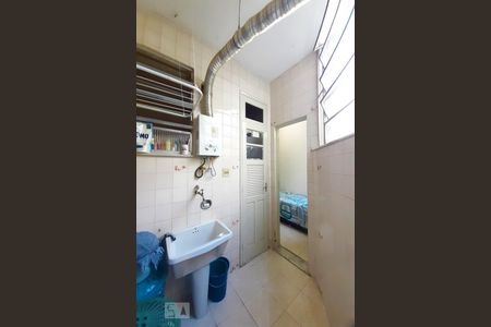 Apartamento à venda com 70m², 3 quartos e sem vagaÁrea de Serviço