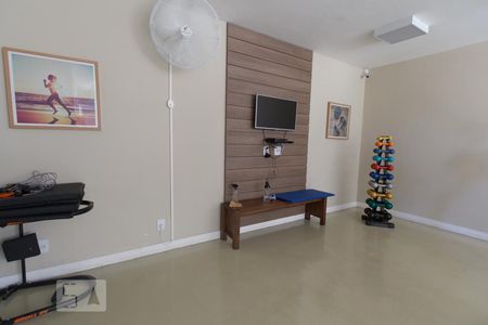 Apartamento à venda com 68m², 2 quartos e 1 vagaAcademia