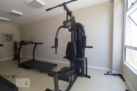 Apartamento à venda com 68m², 2 quartos e 1 vagaAcademia