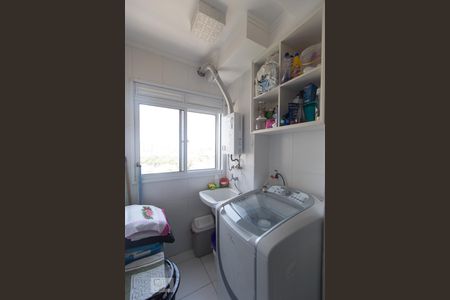 Apartamento à venda com 68m², 2 quartos e 1 vagaÁrea de Serviço