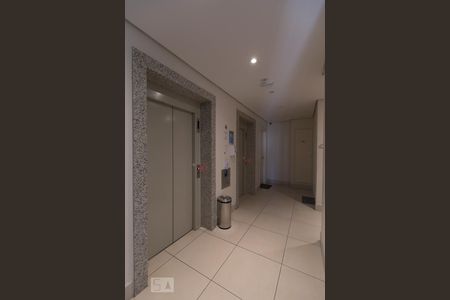 Apartamento à venda com 68m², 2 quartos e 1 vagaHall de Entrada