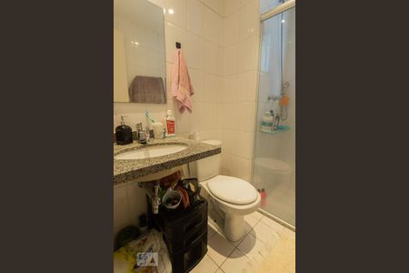 Apartamento à venda com 58m², 2 quartos e 1 vagaBanheiro do Quarto 2