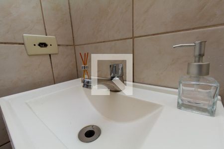 Casa à venda com 600m², 5 quartos e 2 vagasCasa 2: Banheiro