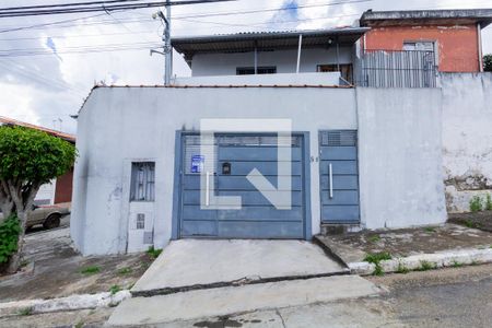 Casa à venda com 600m², 5 quartos e 2 vagasFachada