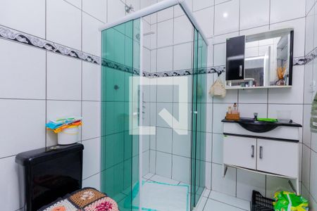 Casa à venda com 600m², 5 quartos e 2 vagasCasa 1: Banheiro 2