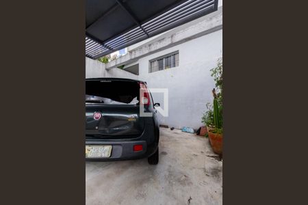 Casa à venda com 600m², 5 quartos e 2 vagasCasa 1: Garagem
