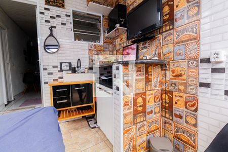 Casa à venda com 600m², 5 quartos e 2 vagasCasa 2: Área de Serviço