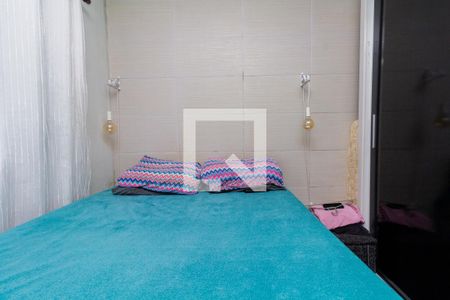 Casa à venda com 600m², 5 quartos e 2 vagasCasa 2: Quarto 2