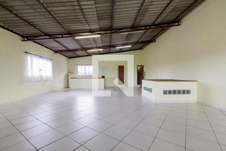 Casa à venda com 600m², 5 quartos e 2 vagasSalão