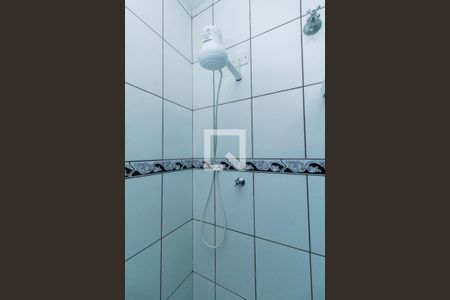 Casa à venda com 600m², 5 quartos e 2 vagasCasa 1: Banheiro da suíte 1