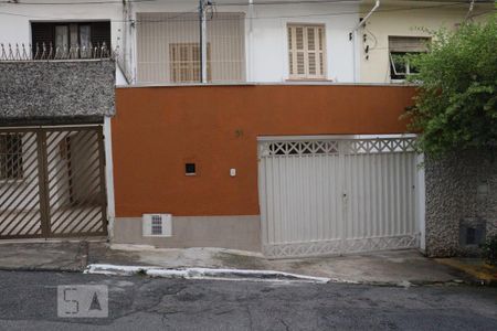 Fachada de casa para alugar com 3 quartos, 135m² em Aclimação, São Paulo