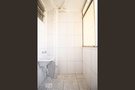 Apartamento para alugar com 70m², 2 quartos e sem vaga Apartamento para alugar com 70m², 2 quartos e sem vagaÁrea de Serviço