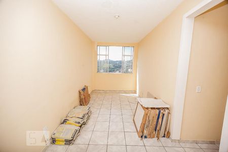 Sala de apartamento para alugar com 2 quartos, 45m² em Fonseca, Niterói