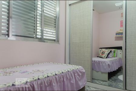Quarto 2 de apartamento para alugar com 2 quartos, 50m² em Fazenda da Juta, São Paulo
