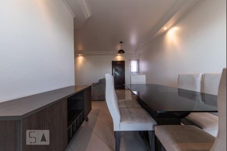Apartamento à venda com 128m², 3 quartos e 2 vagas Apartamento à venda com 128m², 3 quartos e 2 vagasSala de Jantar