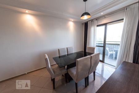 Apartamento à venda com 128m², 3 quartos e 2 vagas Apartamento à venda com 128m², 3 quartos e 2 vagasSala de Jantar