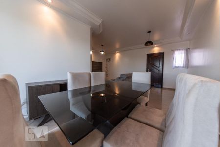 Apartamento à venda com 128m², 3 quartos e 2 vagas Apartamento à venda com 128m², 3 quartos e 2 vagasSala de Jantar