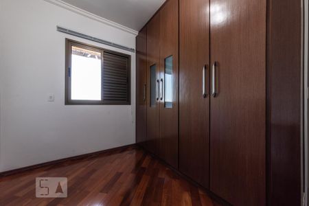 Apartamento à venda com 128m², 3 quartos e 2 vagas Apartamento à venda com 128m², 3 quartos e 2 vagasQuarto 1