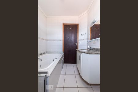 Apartamento à venda com 128m², 3 quartos e 2 vagas