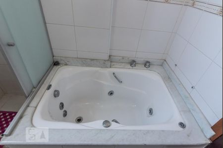 Apartamento à venda com 128m², 3 quartos e 2 vagas