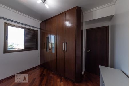Apartamento à venda com 128m², 3 quartos e 2 vagas Apartamento à venda com 128m², 3 quartos e 2 vagasQuarto 1