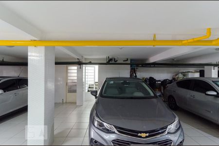 Casa de condomínio para alugar com 200m², 3 quartos e 3 vagasGaragem