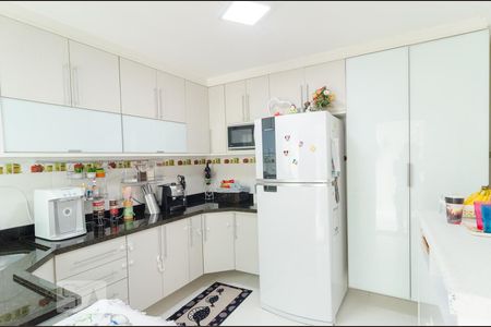 Casa de condomínio para alugar com 200m², 3 quartos e 3 vagasCozinha