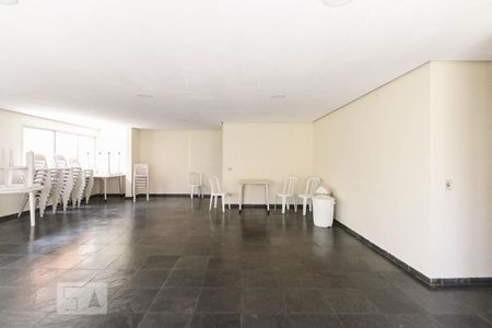 Apartamento à venda com 60m², 2 quartos e 1 vagaSalão de festas 