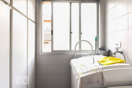 Apartamento à venda com 60m², 2 quartos e 1 vagaÁrea de serviço 