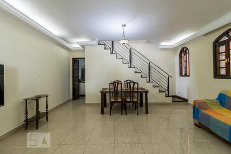 Sala de casa à venda com 3 quartos, 240m² em Vila da Saúde, São Paulo