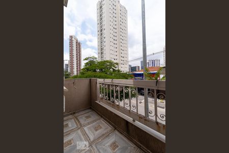 Casa para alugar com 170m², 3 quartos e sem vaga Casa para alugar com 170m², 3 quartos e sem vagaVaranda do quarto 2