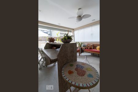 Casa para alugar com 170m², 3 quartos e sem vaga Casa para alugar com 170m², 3 quartos e sem vagaChurrasqueira