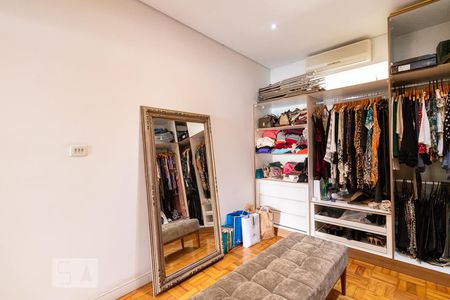 Casa para alugar com 170m², 3 quartos e sem vaga Casa para alugar com 170m², 3 quartos e sem vagaQuarto 3 - closet