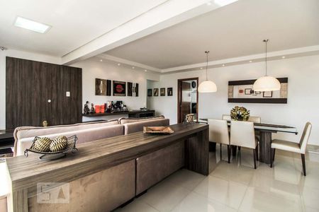 Salas de apartamento para alugar com 3 quartos, 117m² em Setor Bueno, Goiânia