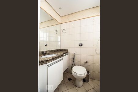 Suíte 1 - Banheiro de apartamento para alugar com 3 quartos, 117m² em Setor Bueno, Goiânia