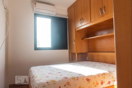 Suíte de apartamento para alugar com 2 quartos, 55m² em Bosque da Saúde, São Paulo