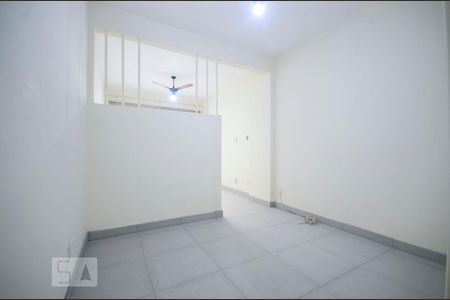 Apartamento para alugar com 40m², 1 quarto e sem vagaSala