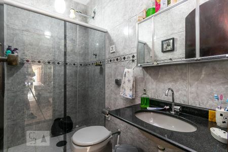 Casa à venda com 500m², 4 quartos e 7 vagas Casa à venda com 500m², 4 quartos e 7 vagasBanheiro 2