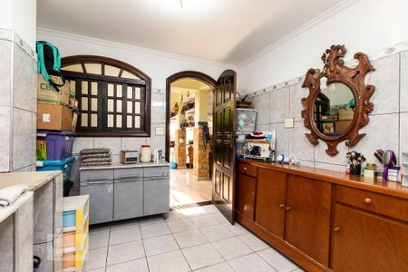 Casa à venda com 500m², 4 quartos e 7 vagas Casa à venda com 500m², 4 quartos e 7 vagasÁrea de serviço
