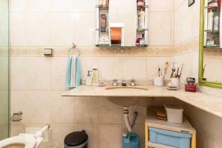 Casa à venda com 500m², 4 quartos e 7 vagas Casa à venda com 500m², 4 quartos e 7 vagasBanheiro suíte