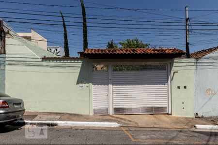 Casa à venda com 500m², 4 quartos e 7 vagas Casa à venda com 500m², 4 quartos e 7 vagasFachada