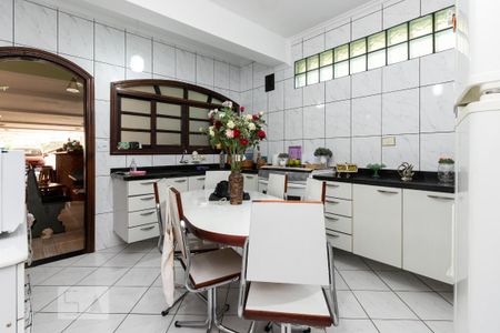 Casa à venda com 500m², 4 quartos e 7 vagas Casa à venda com 500m², 4 quartos e 7 vagasCozinha 1